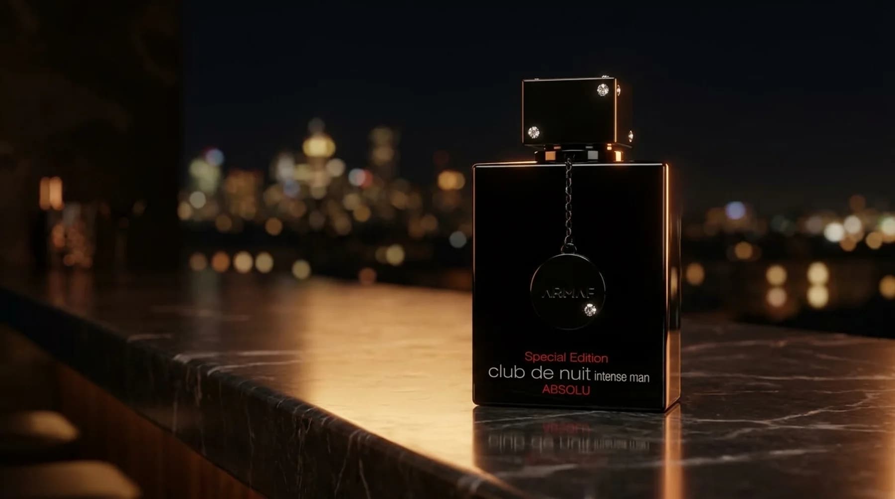 Club de Nuit, ali uglađen: Parfum verzija.