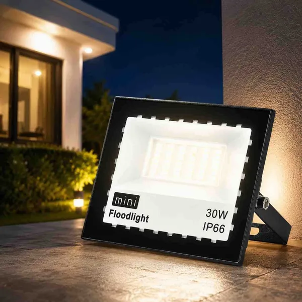 LED reflektor sa senzorom pokreta 30 W, 220 V