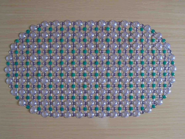 Protuklizna podloga za kadu 35×60 cm, šarena s kuglicama (slika 2)
