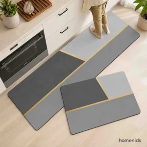Set prostirki za kuhinju 40×60 i 40×120 cm — sivi blokovi sa zlatnim linijama
