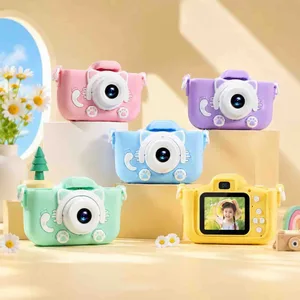 Dječiji digitalni fotoaparat s mačjim ušima