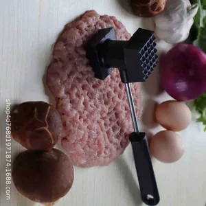 Čekić za meso s metalnom drškom (slika 2)
