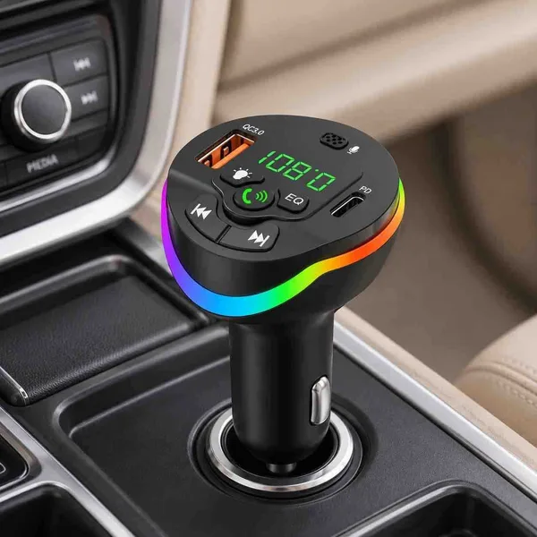 FM transmiter za auto s Bluetoothom, QC3.0 i USB-C, HM19