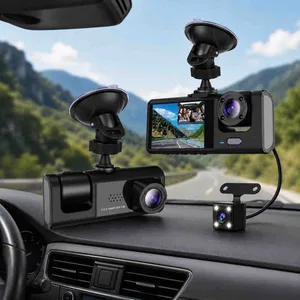 Auto kamera s 3 objektiva: naprijed, unutra i nazad
