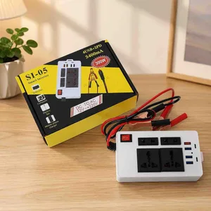 Pretvarač napona 12 V na 220 V, 220 W, 4 USB i 2 USB-C, SI-03