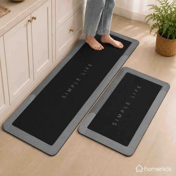 Set prostirki za kuhinju 40×60 i 40×120 cm — crna s natpisom