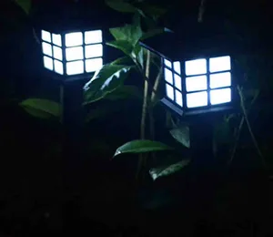 Solarna ubodna lampa za stazu u obliku kućice, bijelo svjetlo (slika 2)