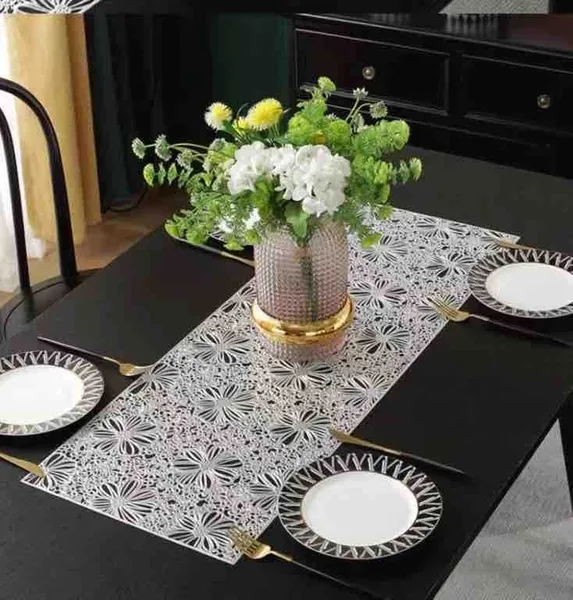 Stolne staze, set od 6 — cvjetna čipka 33×92 cm (slika 3)