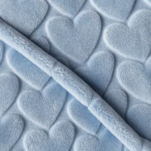 Plišana deka 150x200 — svijetloplava — detalj
