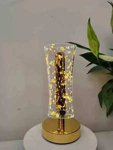 Ukrasna kristalna stona lampa sa zlatnim lampicama (slika 2)