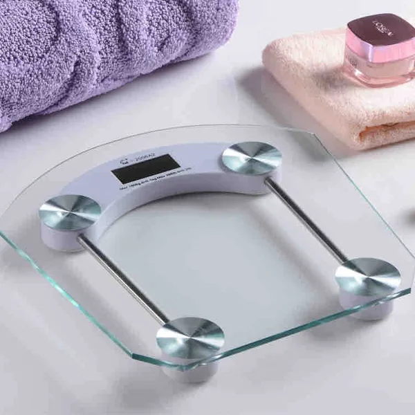 Digitalna staklena vaga za osobe do 180 kg, četvrtasta