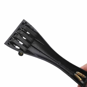 Žičnjak za violinu 4/4 s finim štimerima (slika 4)