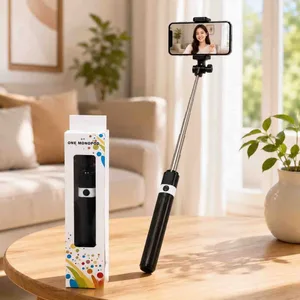 Selfie štap sa kablom za iOS mobitele, do 74 cm