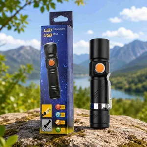 Mala punjiva LED baterijska lampa s USB priključkom ZJ-901