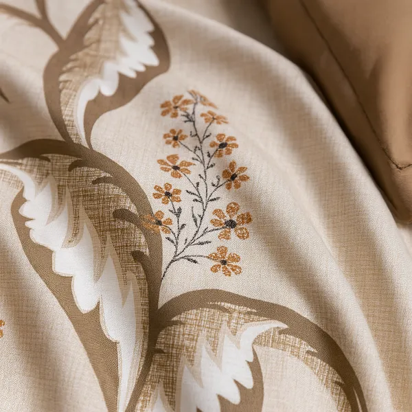 Pamučna posteljina bračna — smeđe lišće — detalj